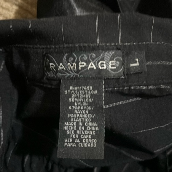 Rampage Button Up Blouse with Silk Accents (Vintage) - Picture 12 of 12